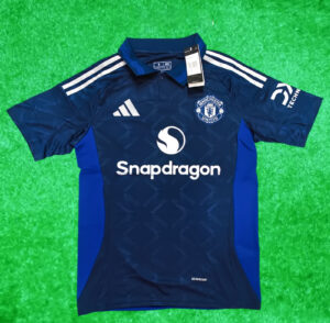 Menchester United away jersey_